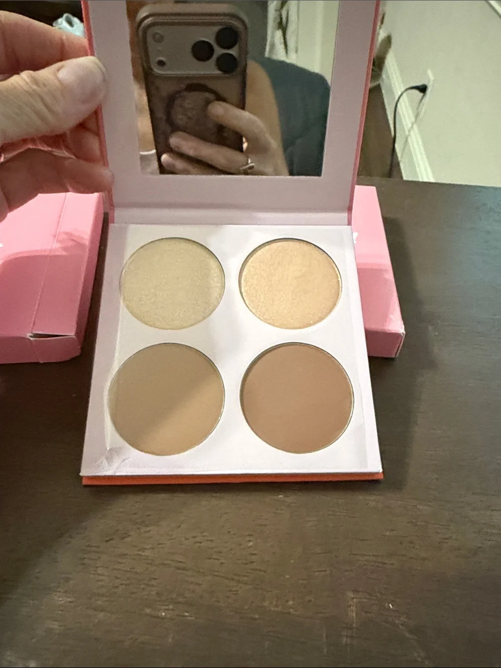 Doll 10 Caribbean in a compact Contour